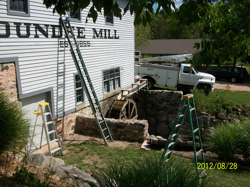 https://www.dundeemill.org/pictures/2012/14 1000590.jpg